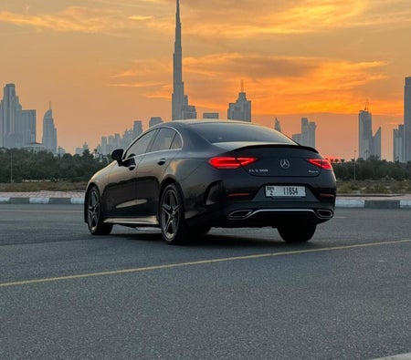 Location Mercedes Benz CLS 300d 2022 dans Dubai