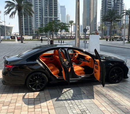 Location Mercedes Benz Kit Brabus E350 2020 dans Dubai
