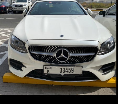 Location Mercedes Benz Coupé E400 2018 dans Dubai