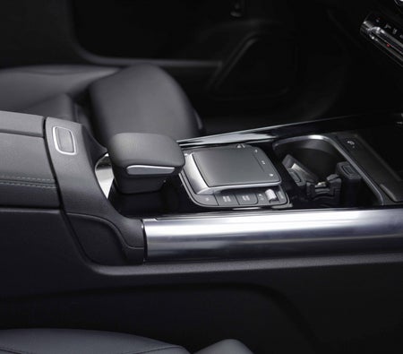 Mercedes Benz GLA 250 Price in Dubai - Luxury Car Hire Dubai - Mercedes Benz Rentals