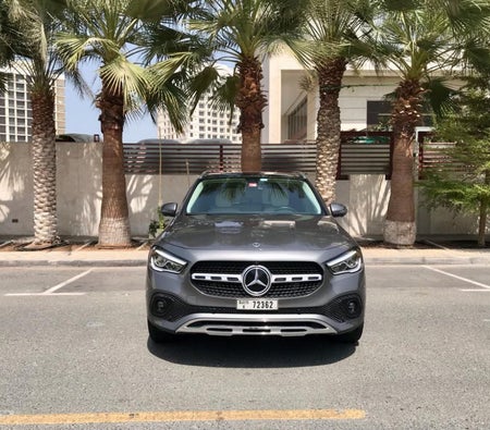 Location Mercedes Benz GLA 250 2021 dans Dubai