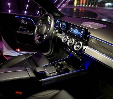 Kira Mercedes Benz 250 TL 2021 içinde Dubai