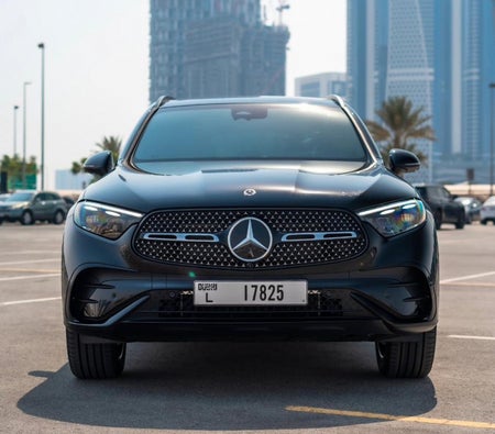 Huur Mercedes-Benz GLC 200 2024 in Dubai