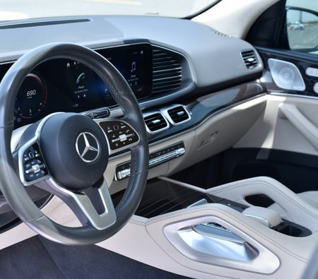 Location Mercedes Benz GLE 350 2020 dans Dubai