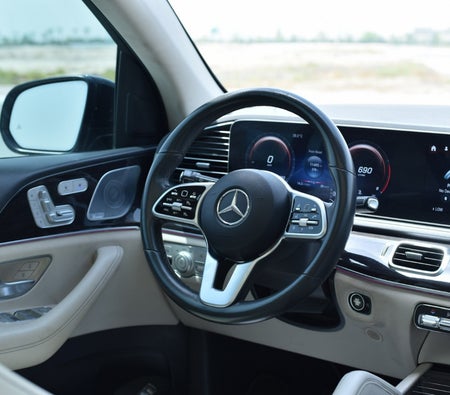 Mercedes Benz GLE 350 Price in Dubai - SUV Hire Dubai - Mercedes Benz Rentals
