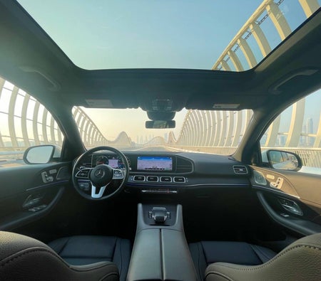 Kira Mercedes Benz GLE 350 2021 içinde Dubai