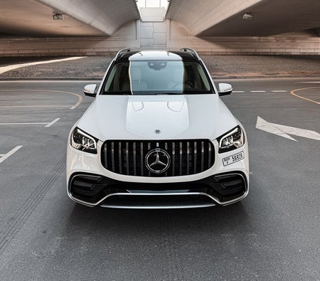 Alquilar Mercedes Benz GLS 450 2021 en Dubai