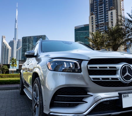 Location Mercedes Benz 500 GLS 2021 dans Dubai