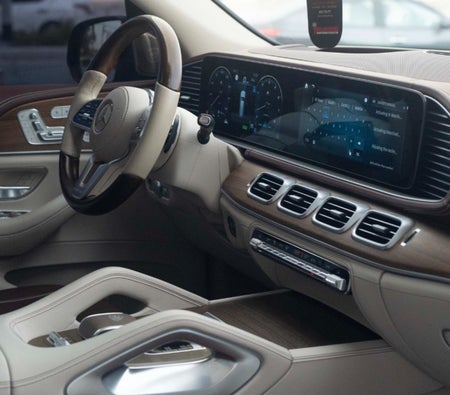 Location Mercedes Benz Maybach GLS600 2022 dans Dubai
