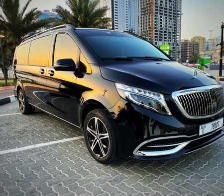 Location Mercedes Benz Maybach V250 2018 dans Dubai
