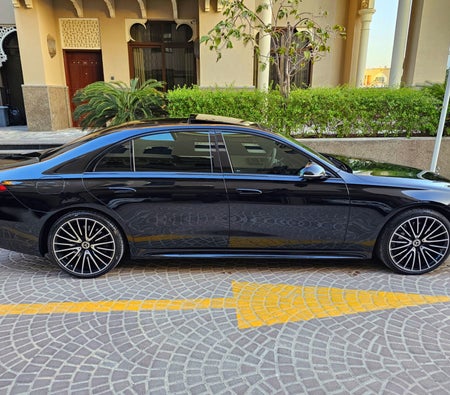 Mercedes Benz S500 Price in Dubai - Sedan Hire Dubai - Mercedes Benz Rentals