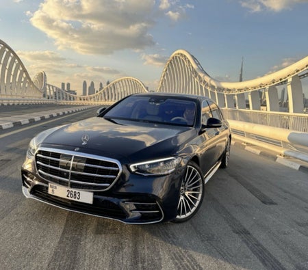 Huur Mercedes-Benz S580 2022 in Dubai