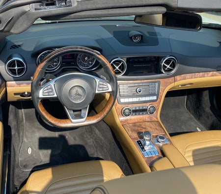 Kira Mercedes Benz SL450 2020 içinde Dubai