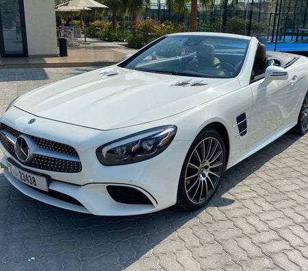 Location Mercedes Benz SL450 2020 dans Dubai