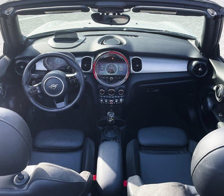 Kira Mini Cooper S Cabrio 2022 içinde Dubai