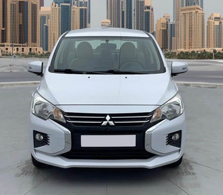 Huur Mitsubishi Attractie 2021 in Dubai