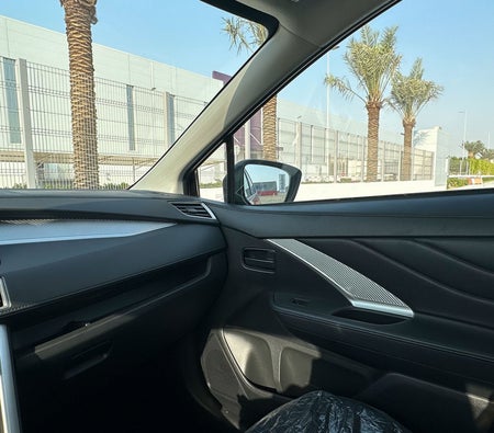 租 三菱 xpander 2024 在 迪拜