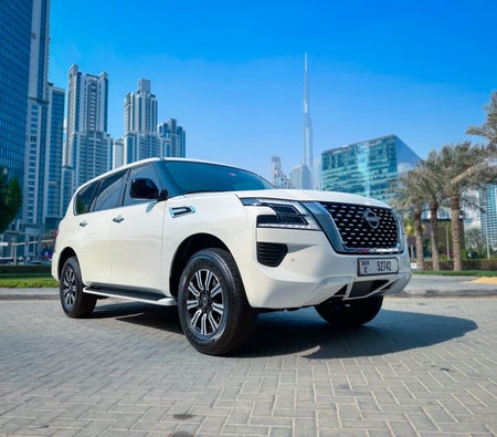 Alquilar Nissan Patrulla 2023 en Dubai
