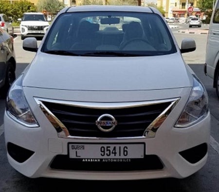 Huur Nissan Zonnig 2024 in Dubai