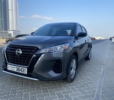 Miete Nissan Tritte 2021 in Dubai