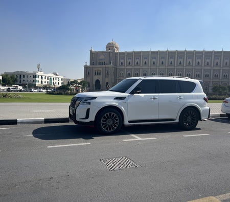 Miete Nissan Nismo patrouillieren 2022 in Dubai