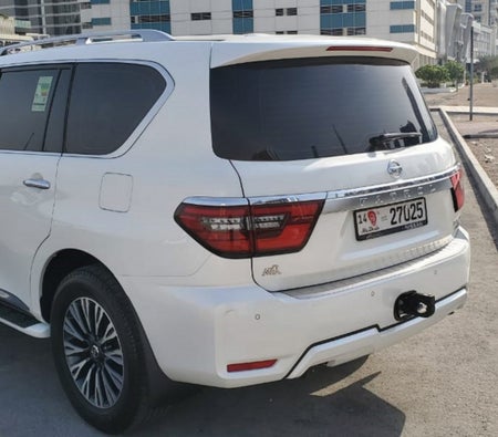 Alquilar Nissan Patrulla Platino 2021 en Abu Dhabi