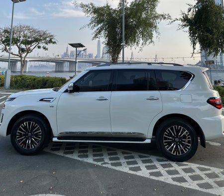 Location Nissan Patrol Platinum 2022 dans Dubai