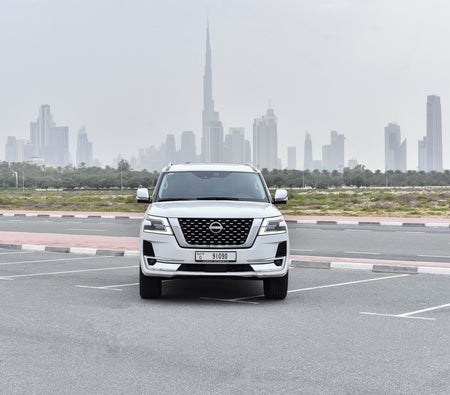 Alquilar Nissan Patrulla Platino 2024 en Dubai