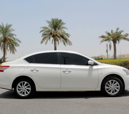 Location Nissan Sentra 2019 dans Dubai