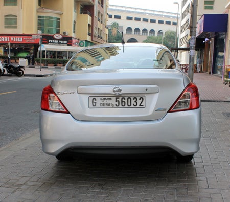 Rent Nissan Sunnyabc 2015 in Dubai