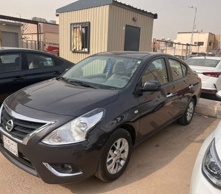 Huur Nissan Zonnig 2023 in Riyad
