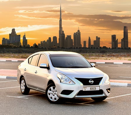 Kira Nissan Güneşli 2023 içinde Dubai