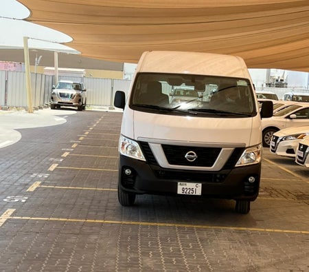 Аренда Nissan Урван 2022 в Дубай