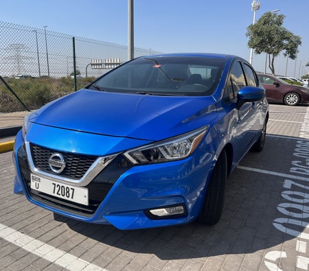 Alquilar Nissan Versa 2021 en Dubai