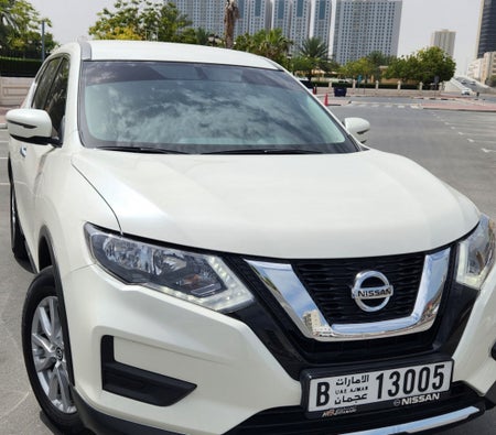 Rent Nissan Xtrail 2022 in Dubai