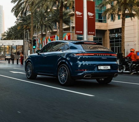 Miete Porsche Cayenne Coupé 2024 in Dubai