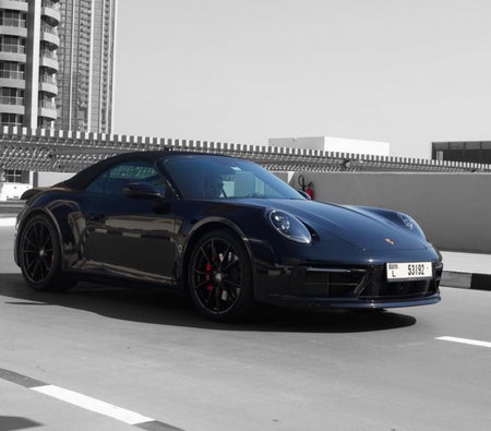 Location Porsche 911 Carrera 4S 2022 dans Dubai