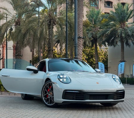 租 保时捷 911 卡雷拉 2021 在 迪拜
