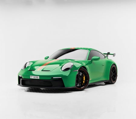Rent Porsche 911 GT3 2022 in Dubai