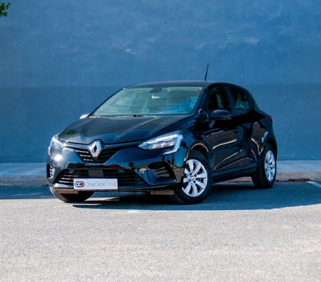 Alquilar Renault Clio 2023 en Rabat