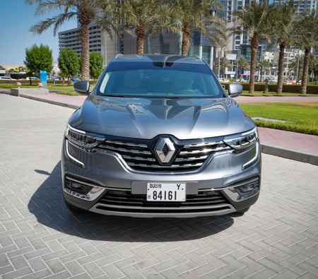 Huur Renault Koleos 2023 in Dubai