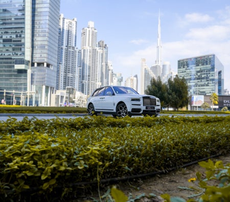 Rent Rolls Royce Cullinan 2022 in Dubai