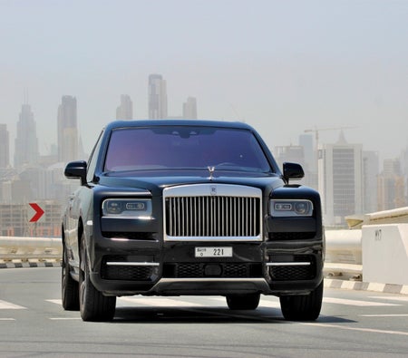 Rent Rolls Royce Cullinan 2022 in Ajman