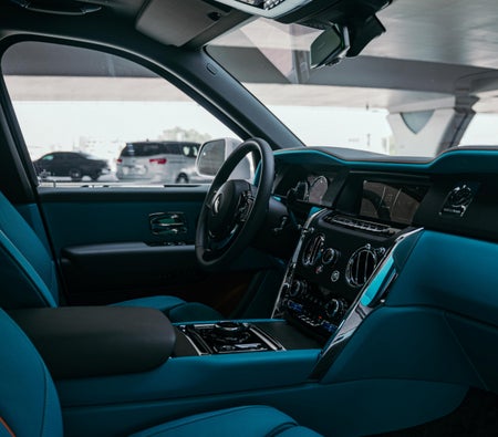 Rent Rolls Royce Cullinan 2024 in Dubai