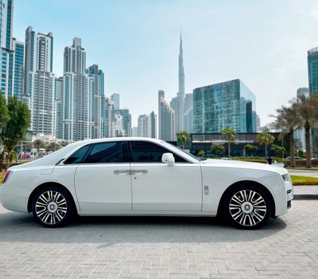 Kira Rolls Royce Hayalet Serisi III 2021 içinde Şarja