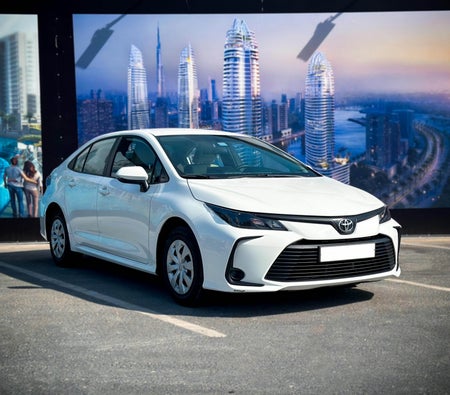 Location Toyota Corolle 2024 dans Abu Dhabi