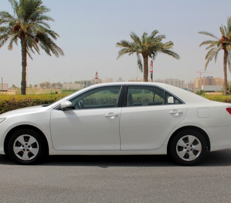 Rent Toyota Camry 2016 in Dubai