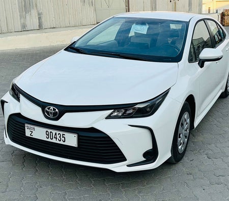 Аренда Toyota Corolla 2023 в Дубай