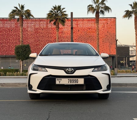 Kira Toyota korol 2024 içinde Dubai