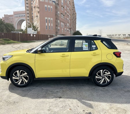 Affitto Toyota Alza 2024 in Dubai